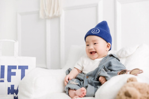 莘县4个月宝宝干呕